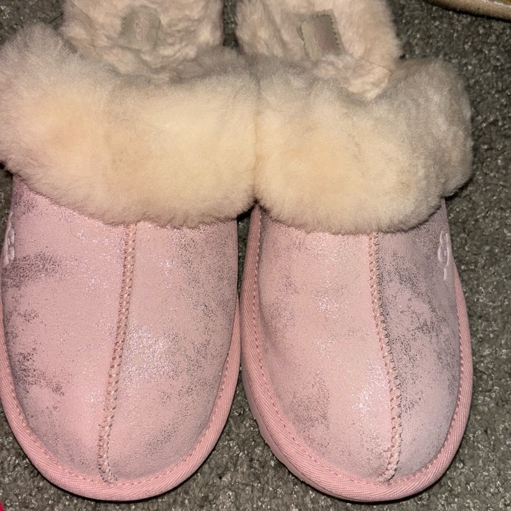 UGG Kids Pink Shearling-Lined Slip-On Slippers